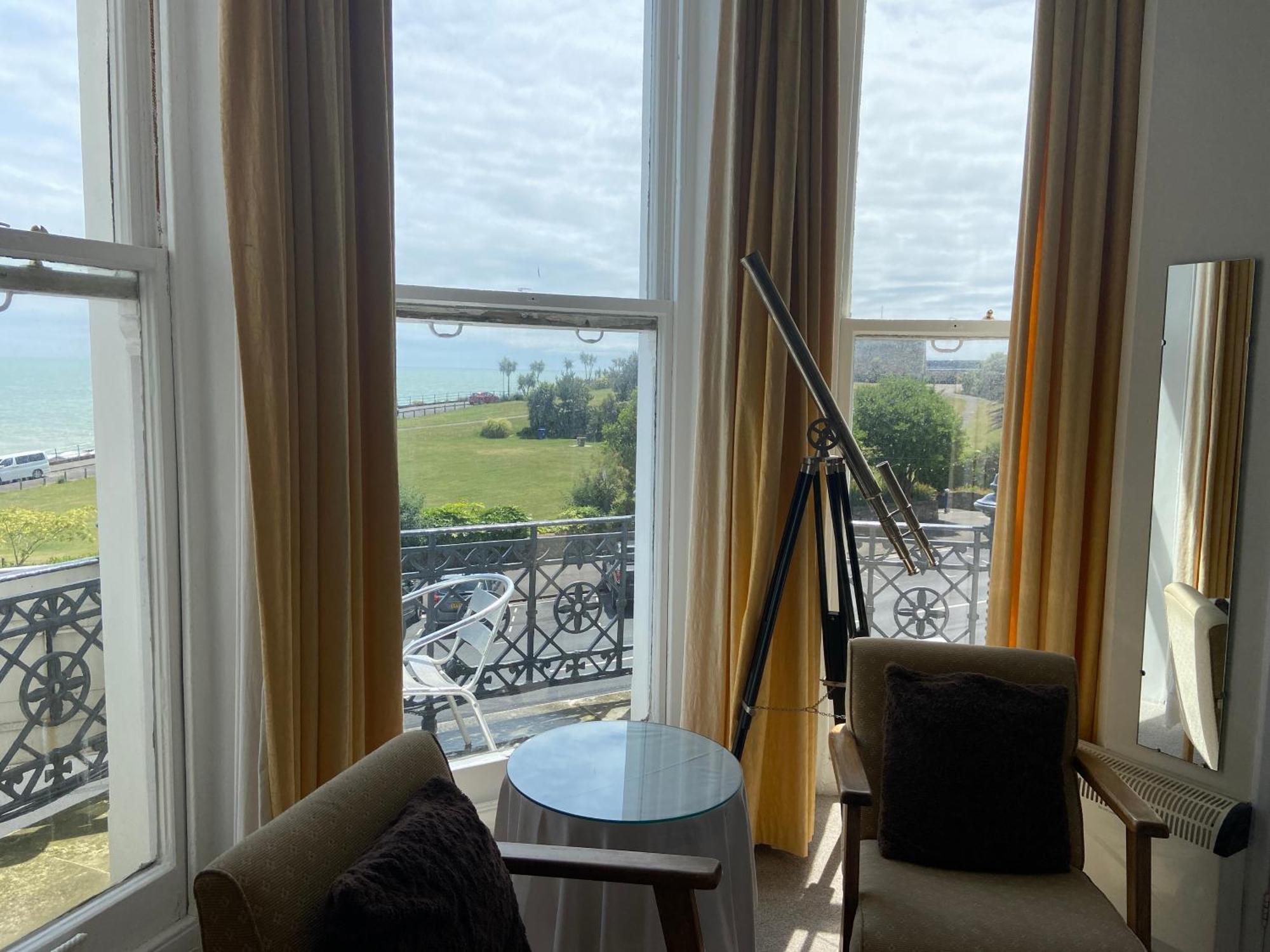 Oban Hotel Eastbourne Exterior photo
